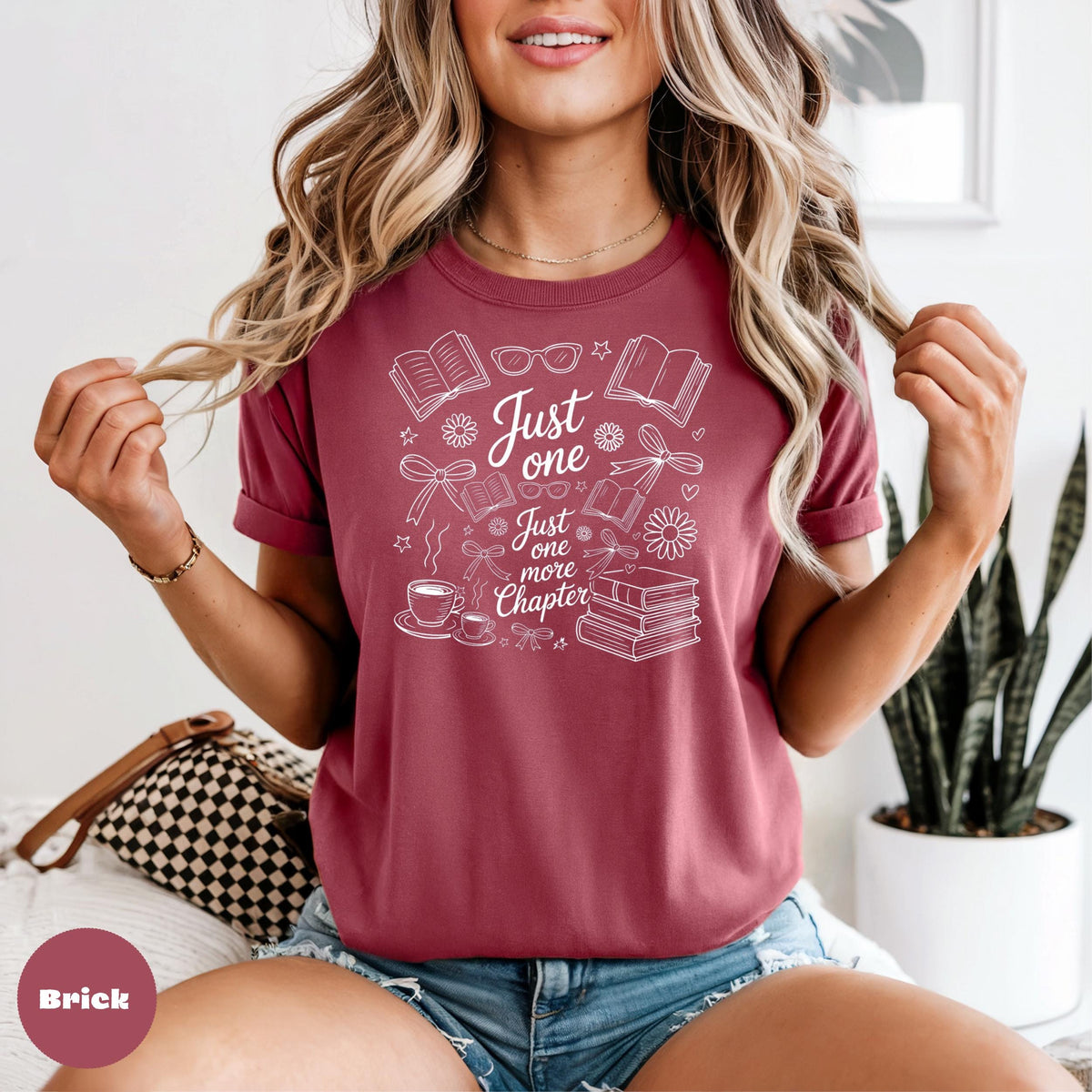 Comfort Colors Book Lover T-Shirt: Just One More Chapter Graphic Tee